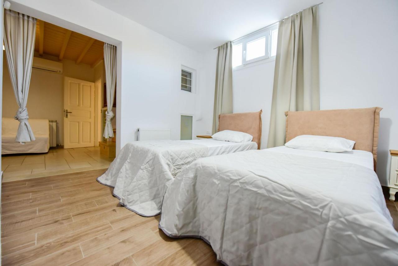 Ftelia Beach Paradise - Villa Irina'S Oasis Kültér fotó
