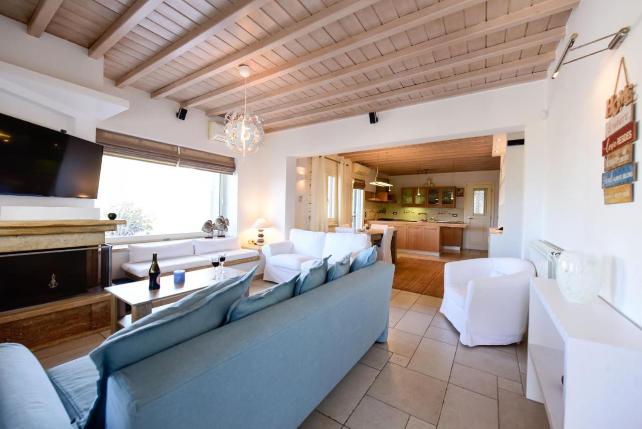 Ftelia Beach Paradise - Villa Irina'S Oasis Kültér fotó